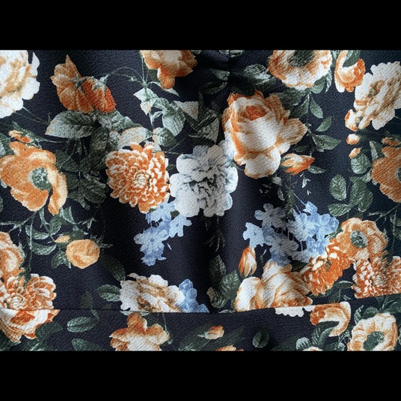 Floral A-line Dress 👗 Forever 21 - Picture 3 of 5